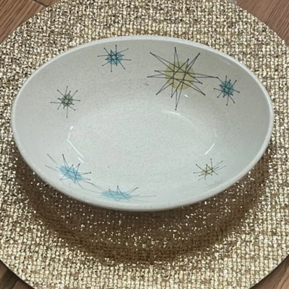 Vintage Franciscan Starburst 8" Oval Vegetable Bowl - Picture 3 of 5